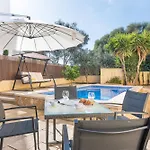 Amplia Villa En Mallorca Con Jardin, 4 Dormitorios Y Zona Bbq Cerca Del Mar En Portocolom
