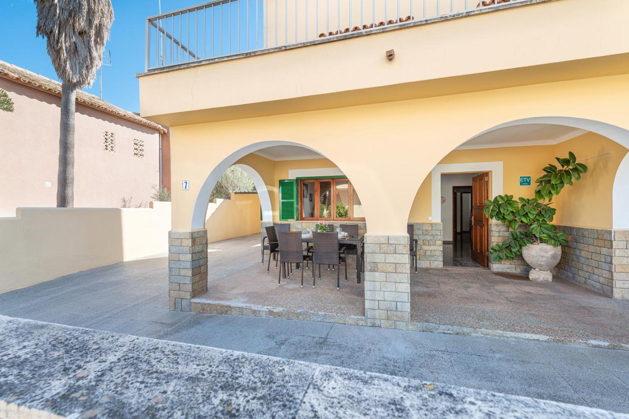 Amplia En Mallorca Con Jardin, 4 Y Zona Bbq Cerca Del Mar En Portocolom *